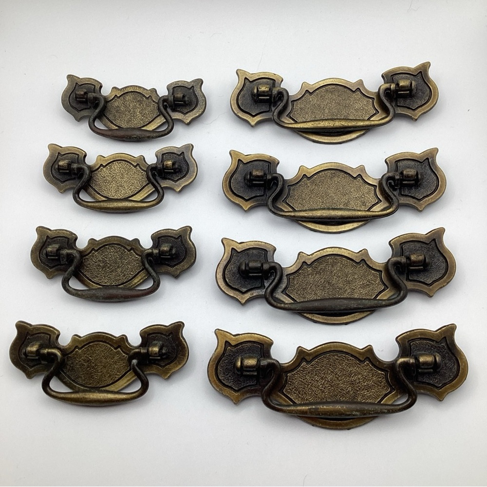 8 Vintage Lyster Brass Color Drop Pulls Drawer Handles Antique Hardware L881/985